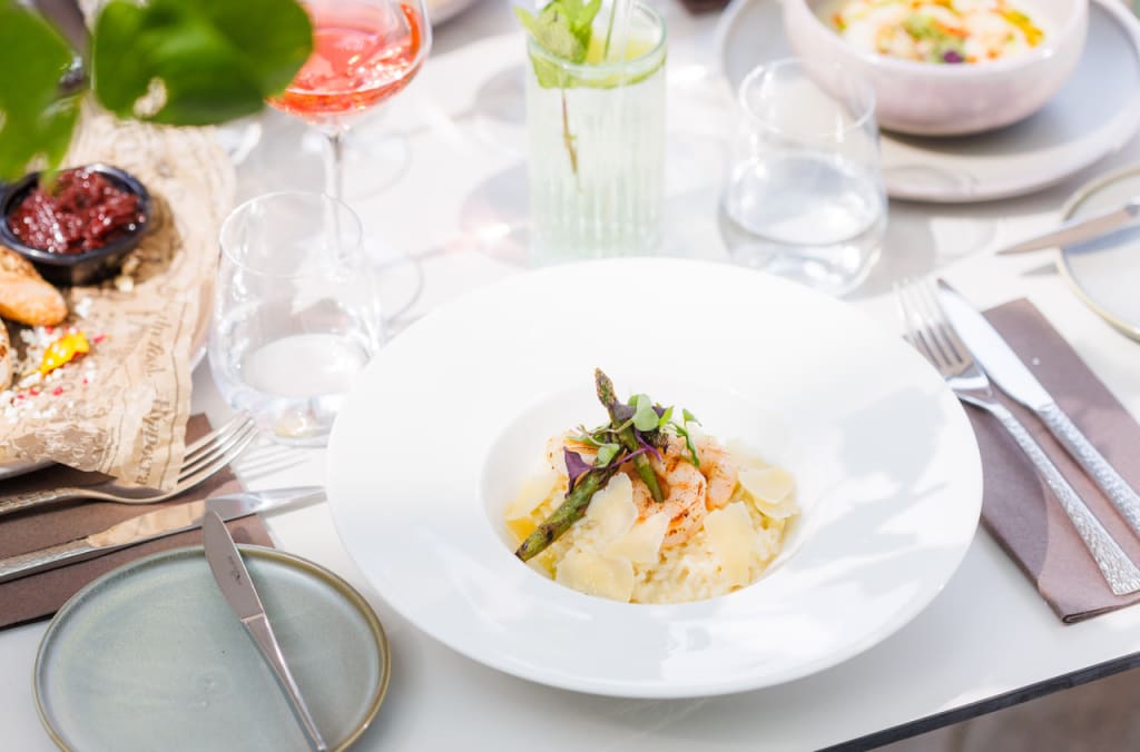 image_lelacrestaurant